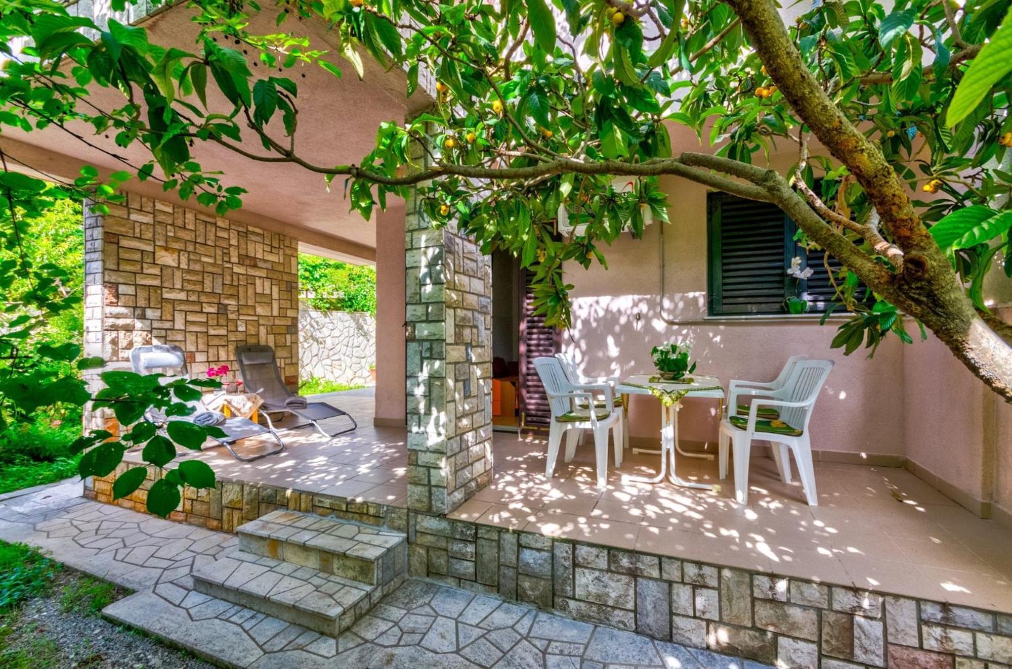 Apartament Julia Selce 4,5 Zewnętrze zdjęcie
